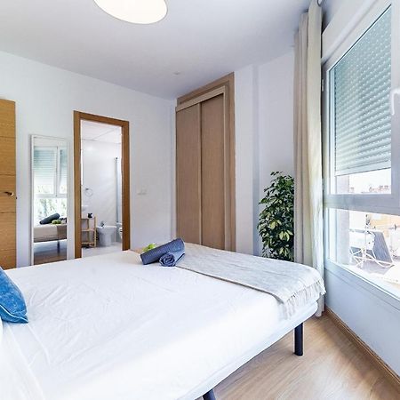 Modern Beach Apartment Valparaiso With Parking マラガ エクステリア 写真