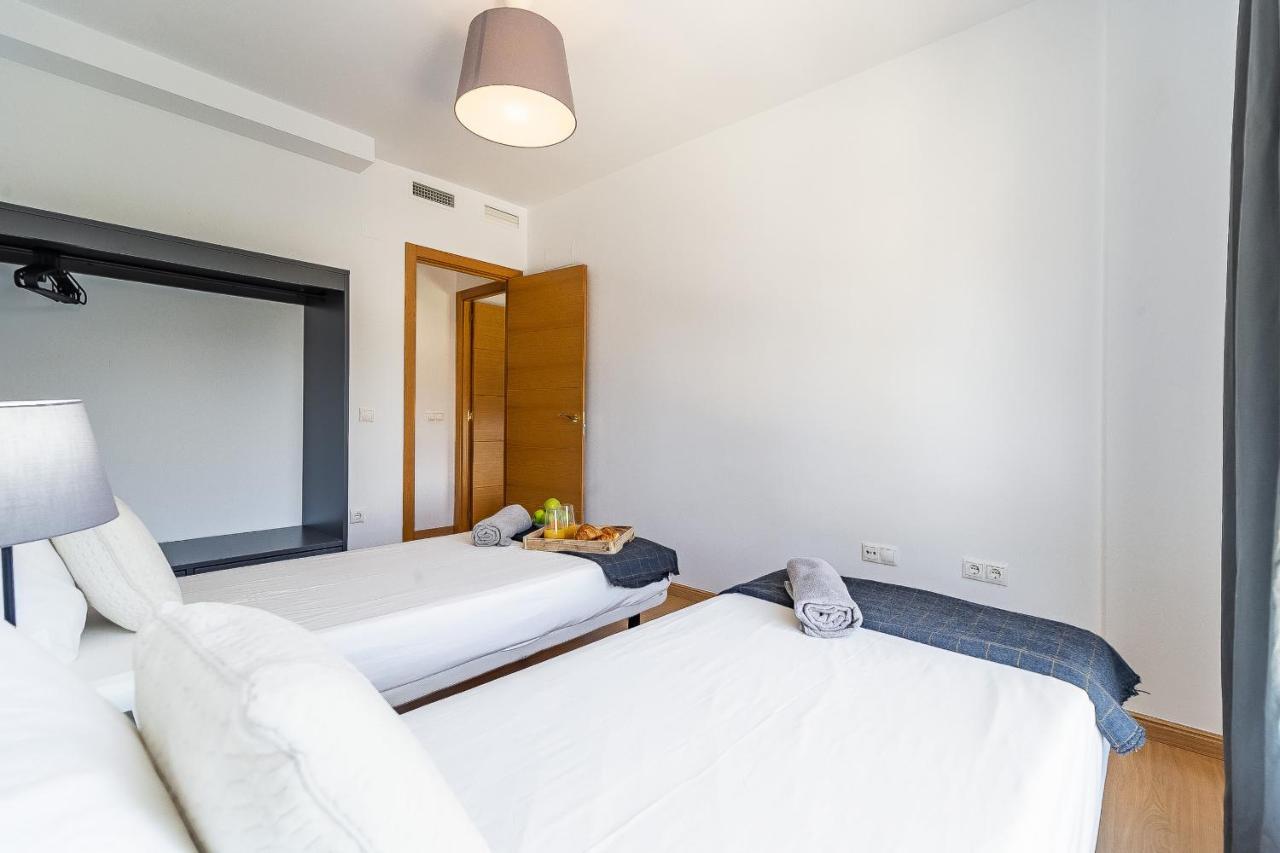 Modern Beach Apartment Valparaiso With Parking マラガ エクステリア 写真