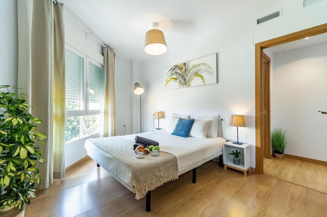 Modern Beach Apartment Valparaiso With Parking マラガ エクステリア 写真