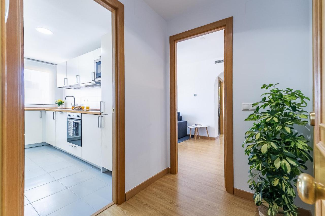 Modern Beach Apartment Valparaiso With Parking マラガ エクステリア 写真